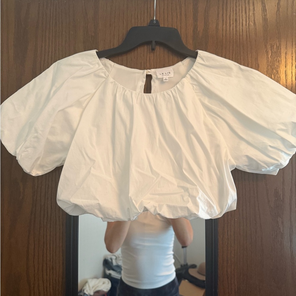 Le Lis White Puff Sleeve Blouse